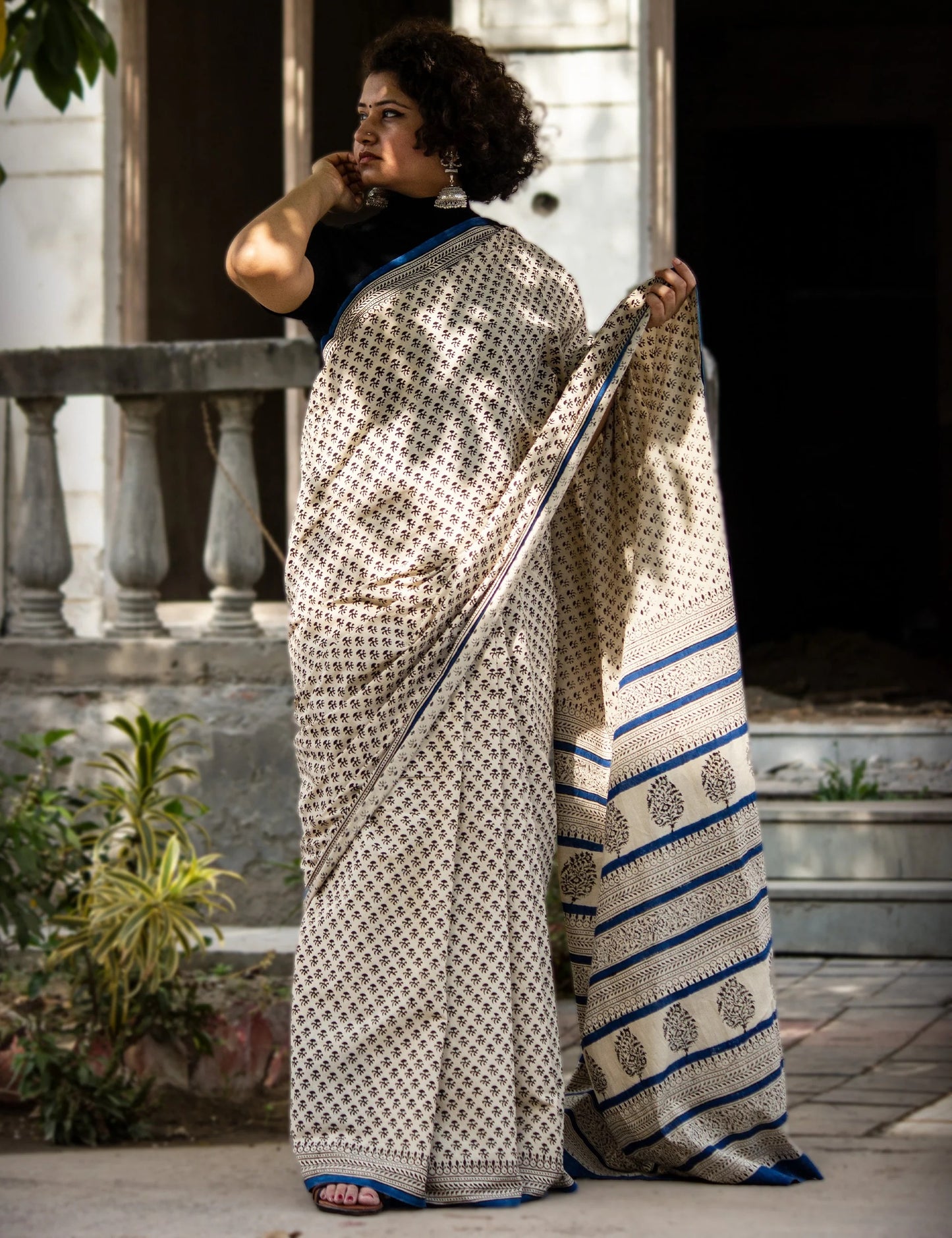 Organic Vibes White Handblock Printed Mulmul Cotton Saree with Black Buties